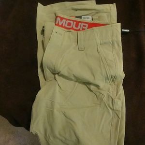 Under Armour golf pants